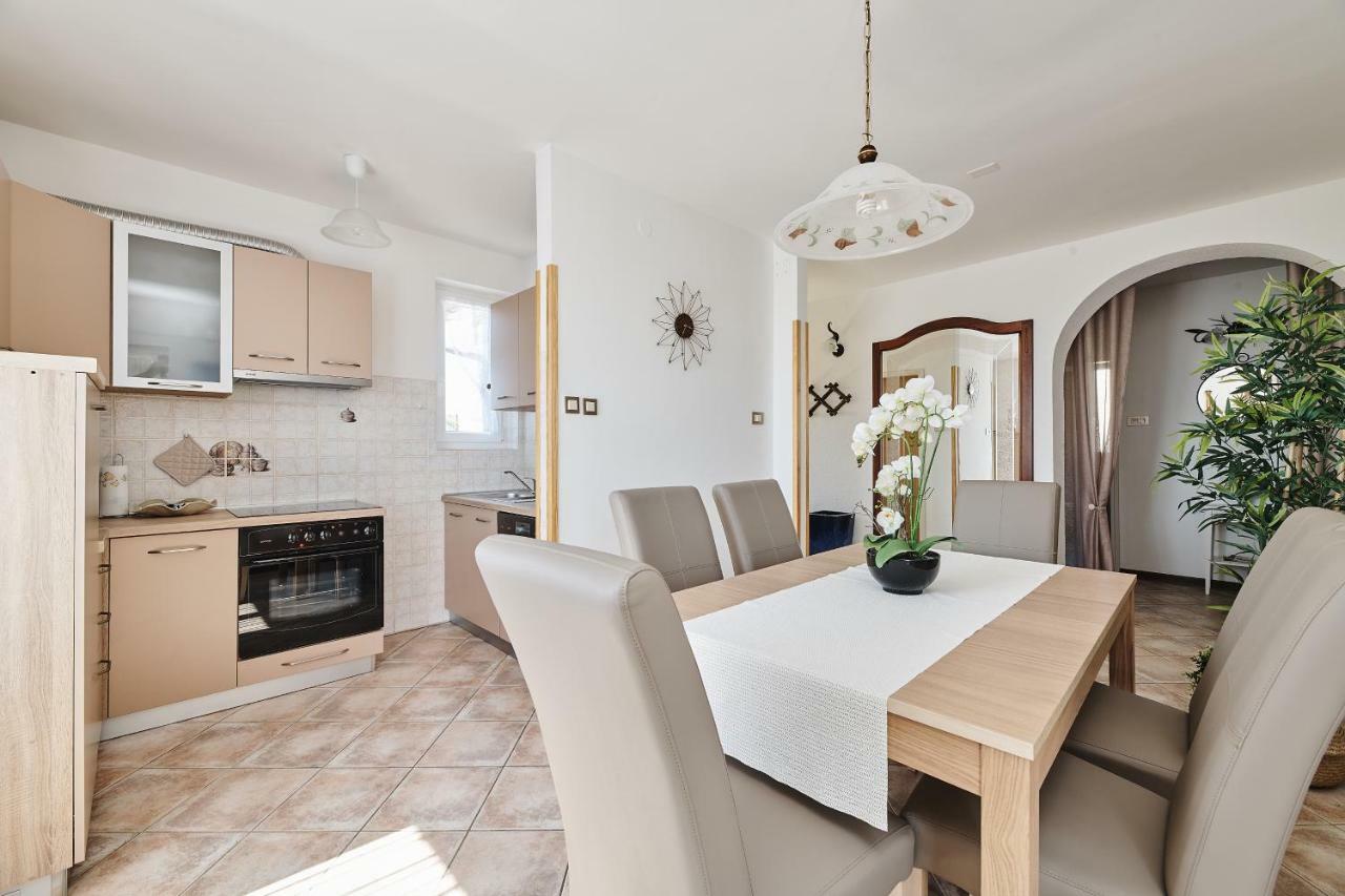 Apartment Ana بروتونيغلا المظهر الخارجي الصورة
